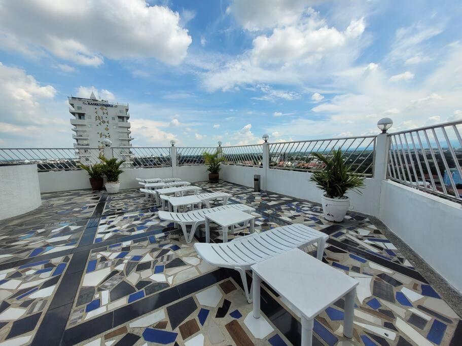 Lucky Suite Kandi 2 Bedrooms Angeles Luaran gambar
